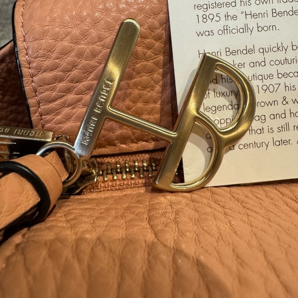 Henri Bendel Windsor Cross Body Purse Muted Clay Leather Knot Bow Side Med - Picture 9 of 14